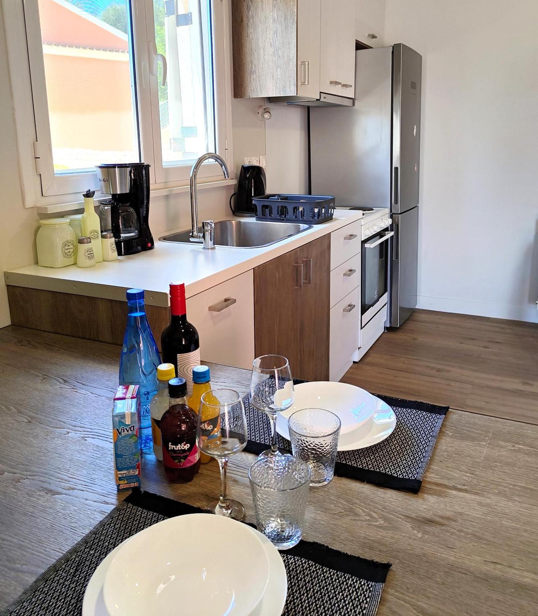 Joanna Deluxe Apartments Kynopiastai Екстер'єр фото